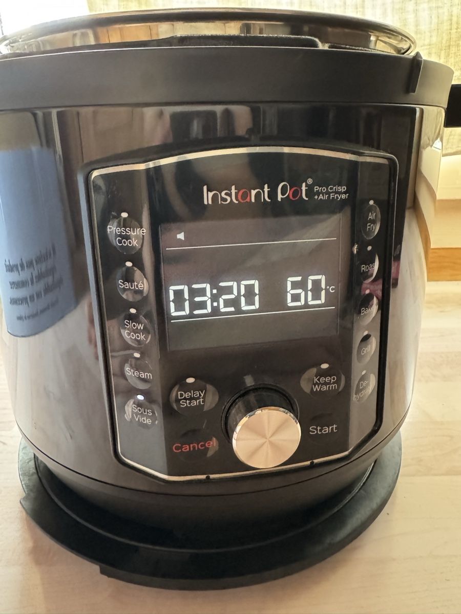Elettrodomestici da cucina: Instant Pot pro crisp + air fryer – Usato da Zürich venduto da Laurin____ 4