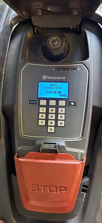 Husqvarna Tagliaerba: Husqvarna Automower 305 Komplettset – Usato da Truttikon venduto da menefique 1