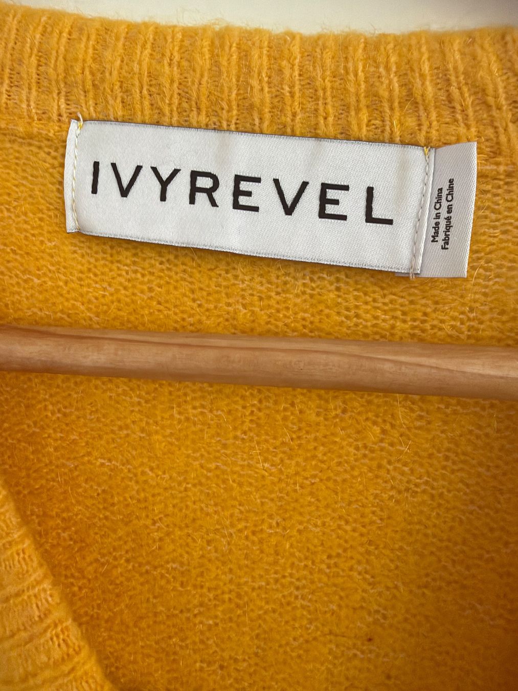 Pulls & Sweat-shirts: Ivyrevel WollPullover Strickpullover gelb Grösse L – D'occasion à Buchs SG par VintageHomeCH 2