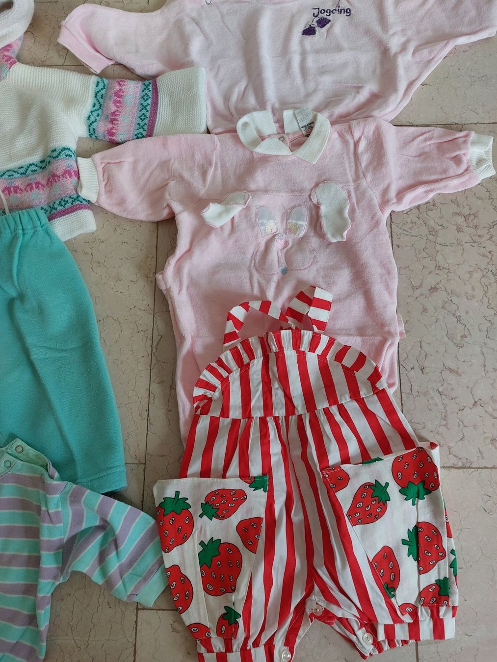 Lotti & Set di vestiti: Babykleider – Usato da Zürich venduto da Stenat 4