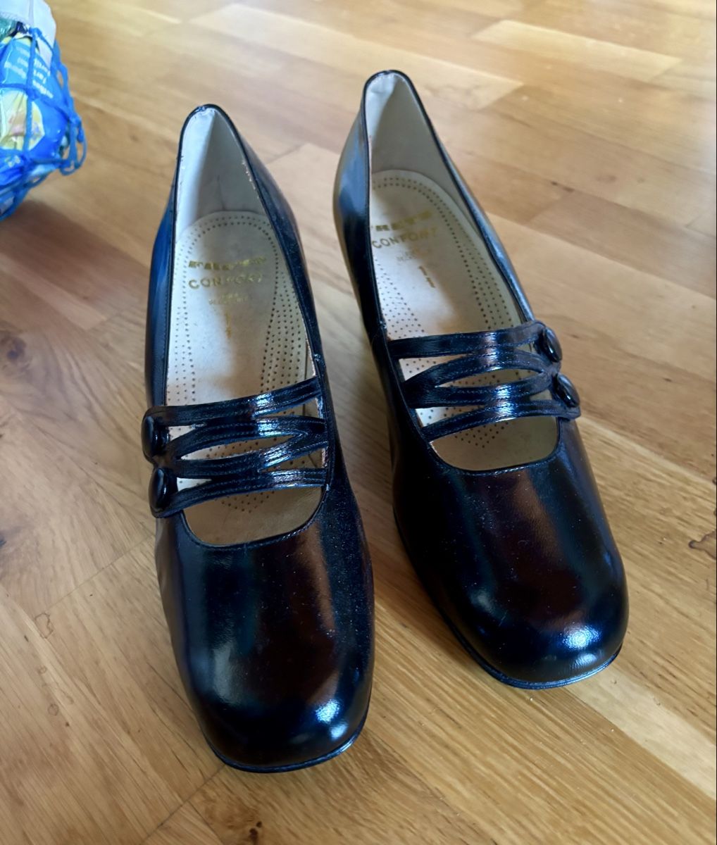 Damenschuhe: Paire de chaussures – Neu und originalverpackt aus Estavayer Le Lac von sico1260 7