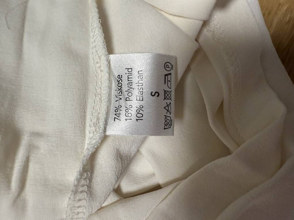 Vestiti: Damen Kleid – Usato da Dietlikon venduto da AngelinaSt. 2
