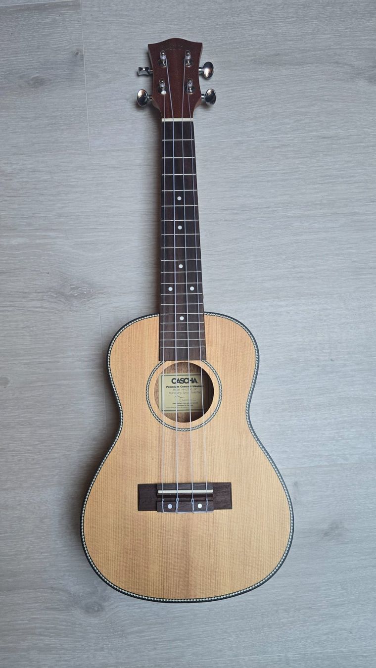 Strumenti musicali: Ukulele HH 2150 – Nuovo (secondo la descrizione) da Schübelbach venduto da Samantha8R