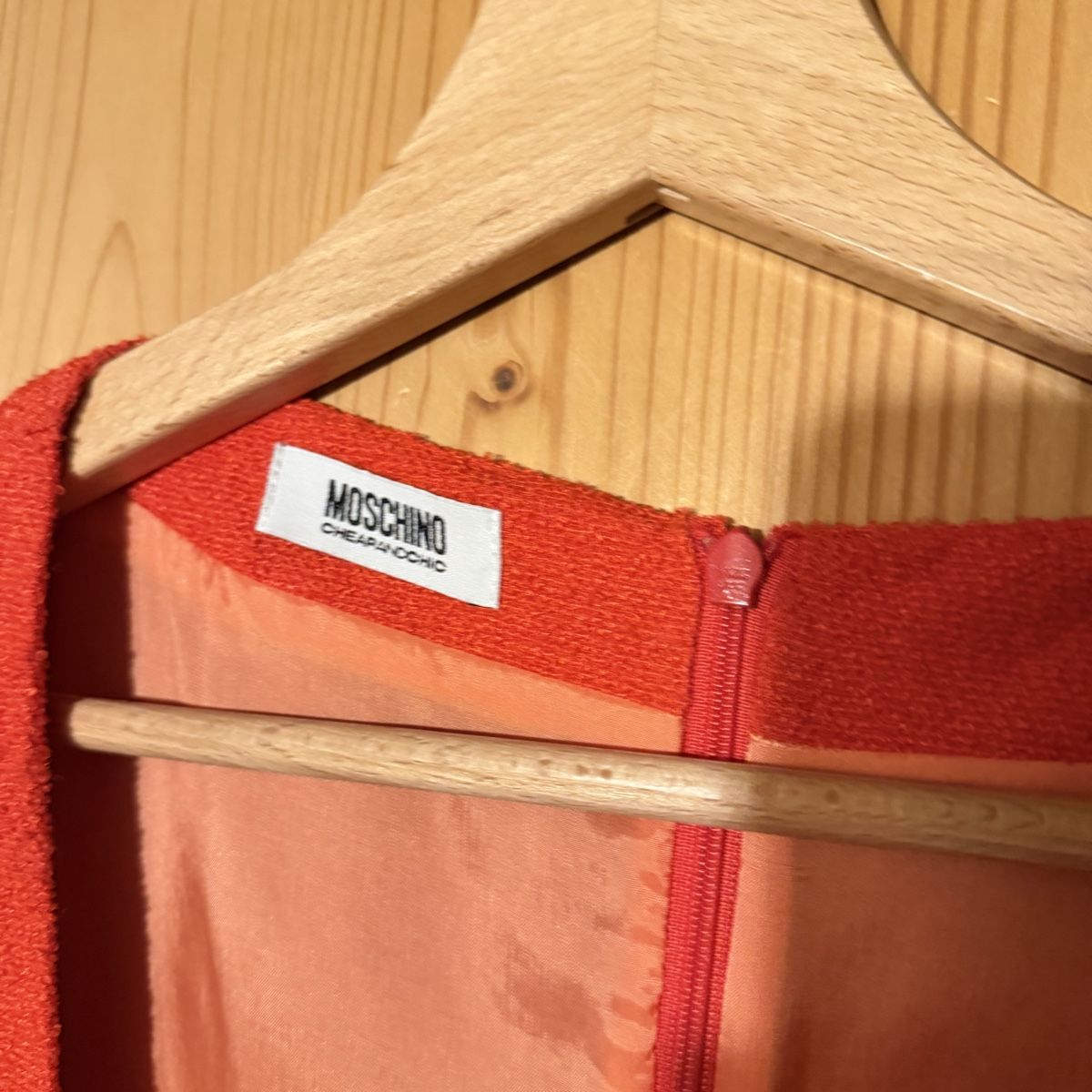 Moschino Vestiti: Kleid von Moschino – Usato da Donat venduto da troja007 1