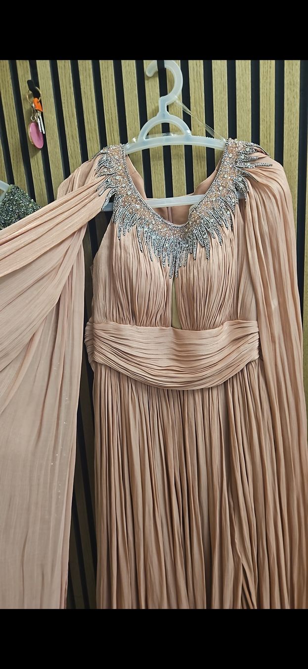 Robes: Abendkleid – D'occasion à Möhlin par Dita-22 1
