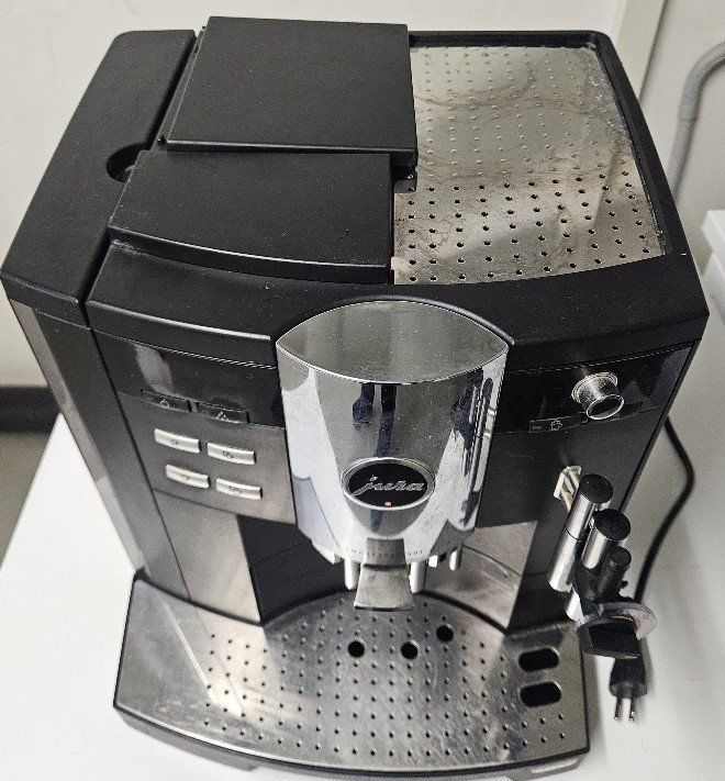 Jura Macchine per caffè & Macchine per espresso: Jura S901 OT – Usato da Zürich venduto da mimi_zh 3