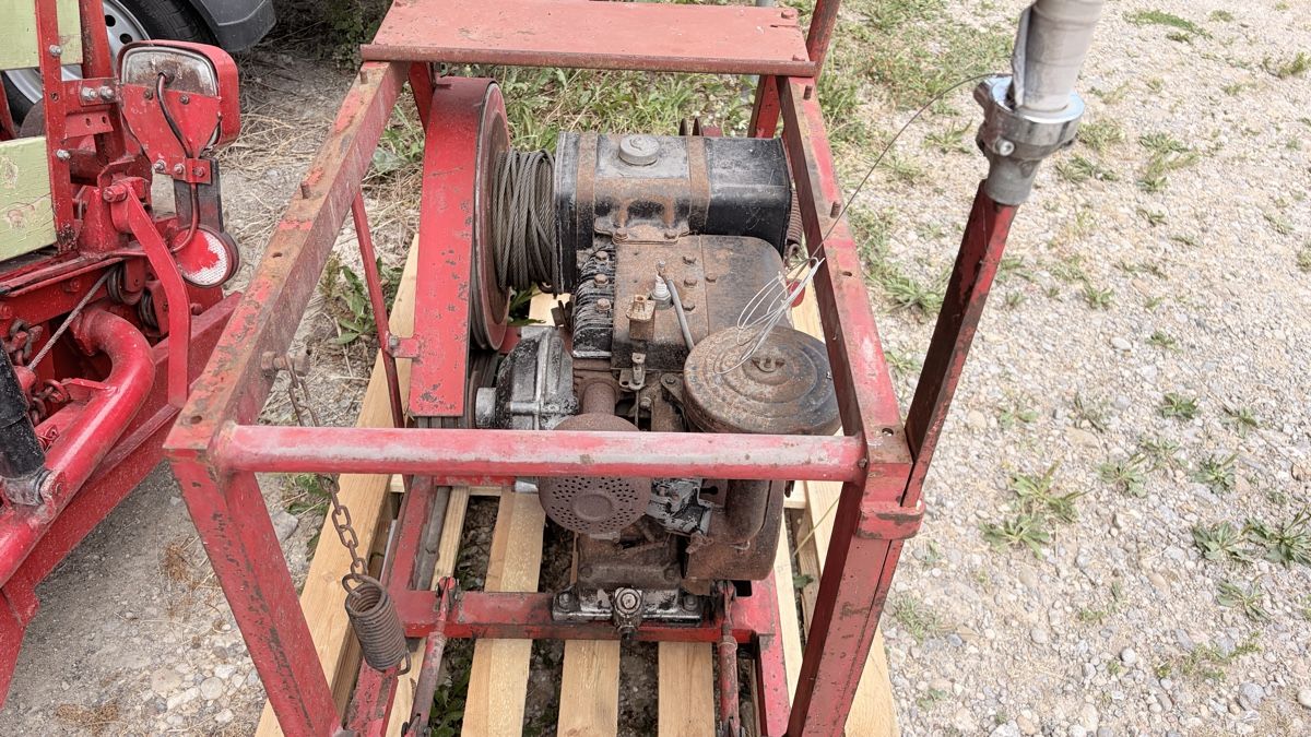 Forst Seilwinden & Rückzangen: Seilwinde mit Benzinmotor  – Gebraucht aus Libingen von KT-9614 2