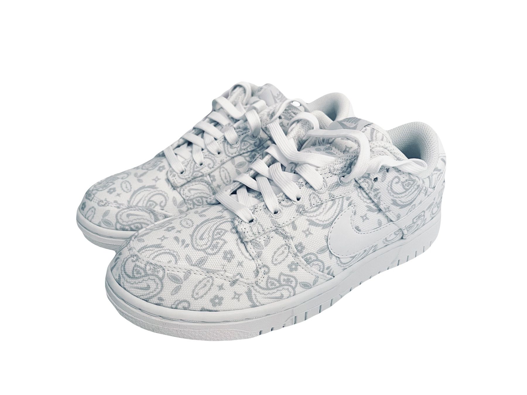 Nike Scarpe da donna: Nike Dunk Low Paisley Weiss 38.5 neu – Nuovo e nell'imballaggio originale da Bülach venduto da sue_w7w6 2