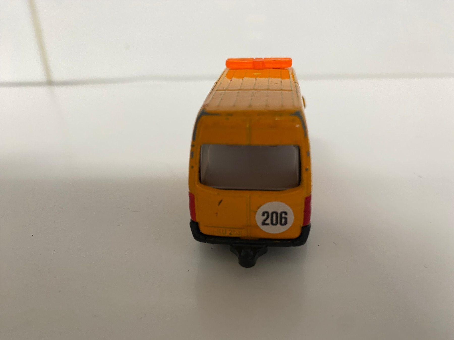 Siku Modellini d'auto: SIKU Mercedes-Benz Sprinter Service 206 – Usato da Kerzers venduto da tisyayasuBE 2