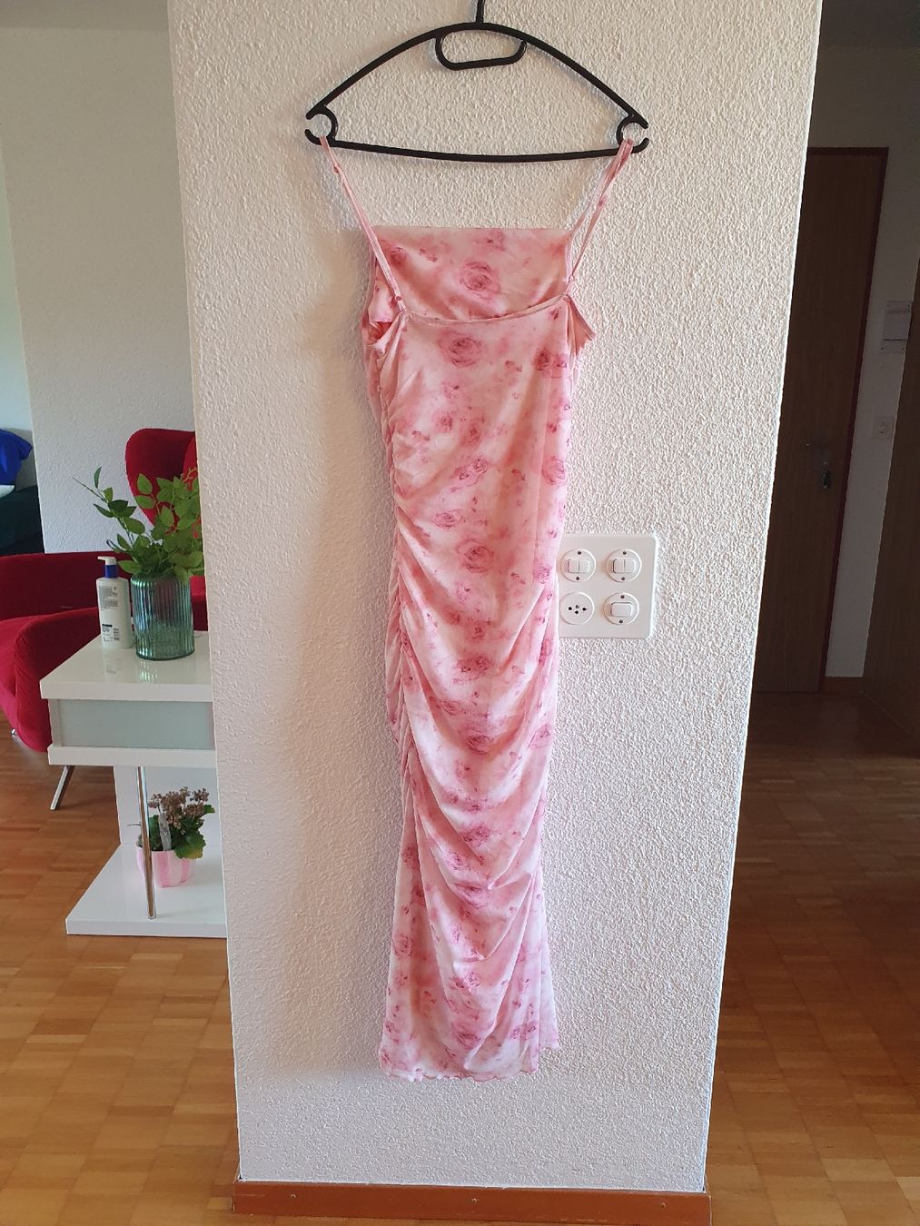 Vestiti: Verschiedene Sommerkleid jede 10 Fr – Usato da Rothenburg venduto da PHSKC 3
