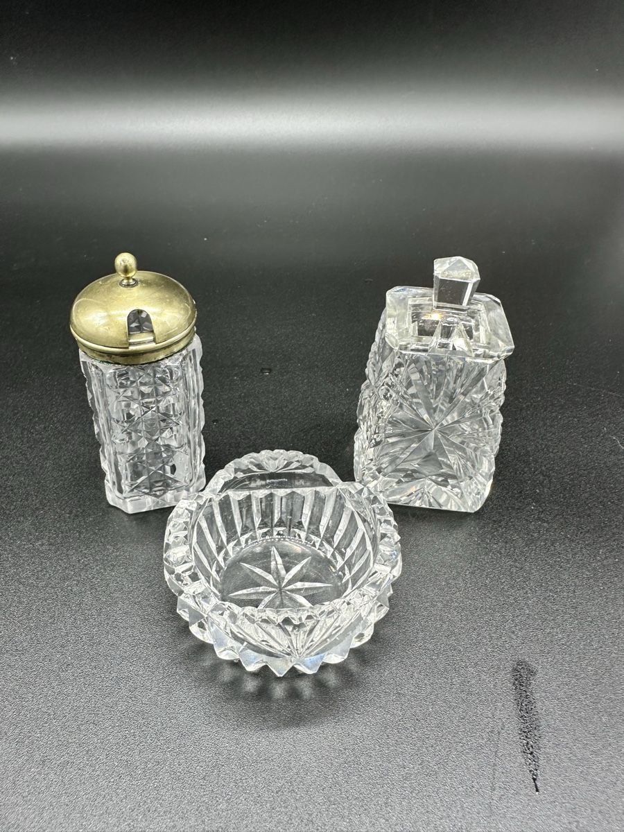 Bicchieri: Vintage Crystal Glassware Collection - 4 Pieces Set – Usato da Villmergen venduto da JacRon