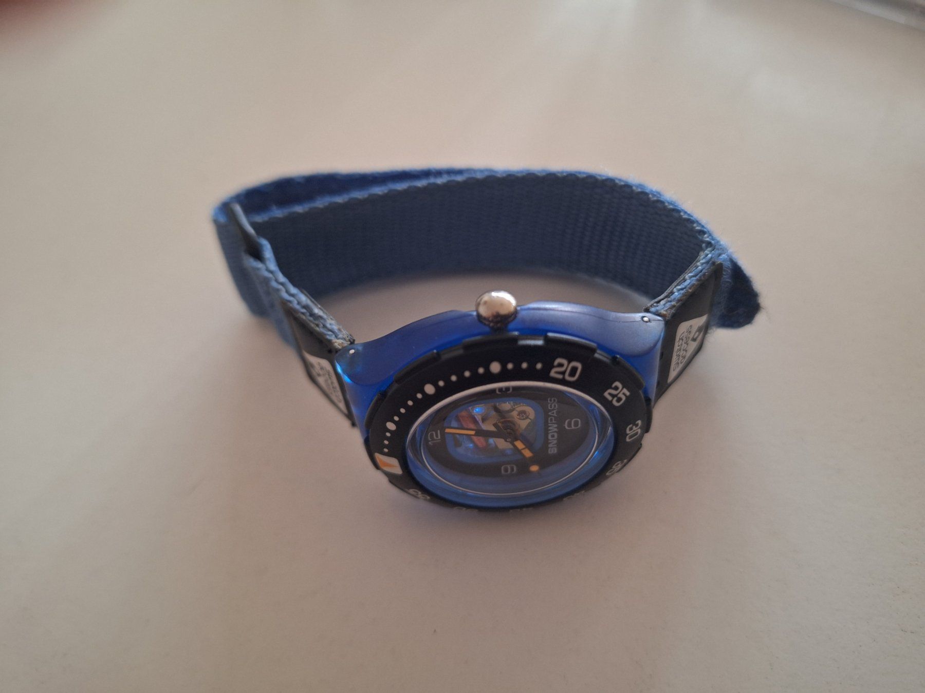 Swatch Uhren: Swatch Access Scuba 200 – Gebraucht aus Allschwil von SimauK