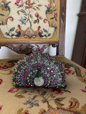 Abendtasche Pfau Design mit Strasssteinen guter Zustand