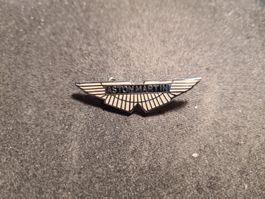 ASTON  MARTIN  BADGE  VINTAGE  COLLECTION