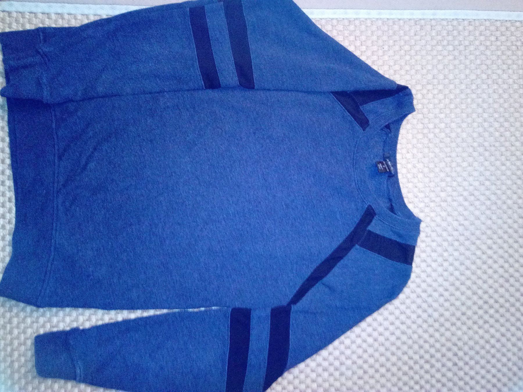 Lotti di vestiti: MARKENKLEIDERPAKET, 5PULLOVER+1SCHALL(S 34-36) – Usato da Sachseln venduto da jocaso 4