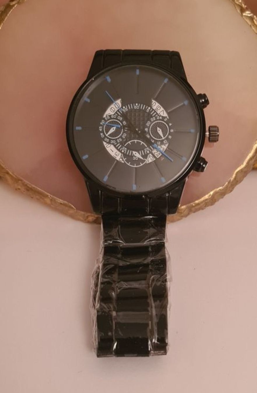 Orologi: Herrenuhr mit Datumchronograph, neu – Nuovo e nell'imballaggio originale da Möhlin venduto da bekapame 1
