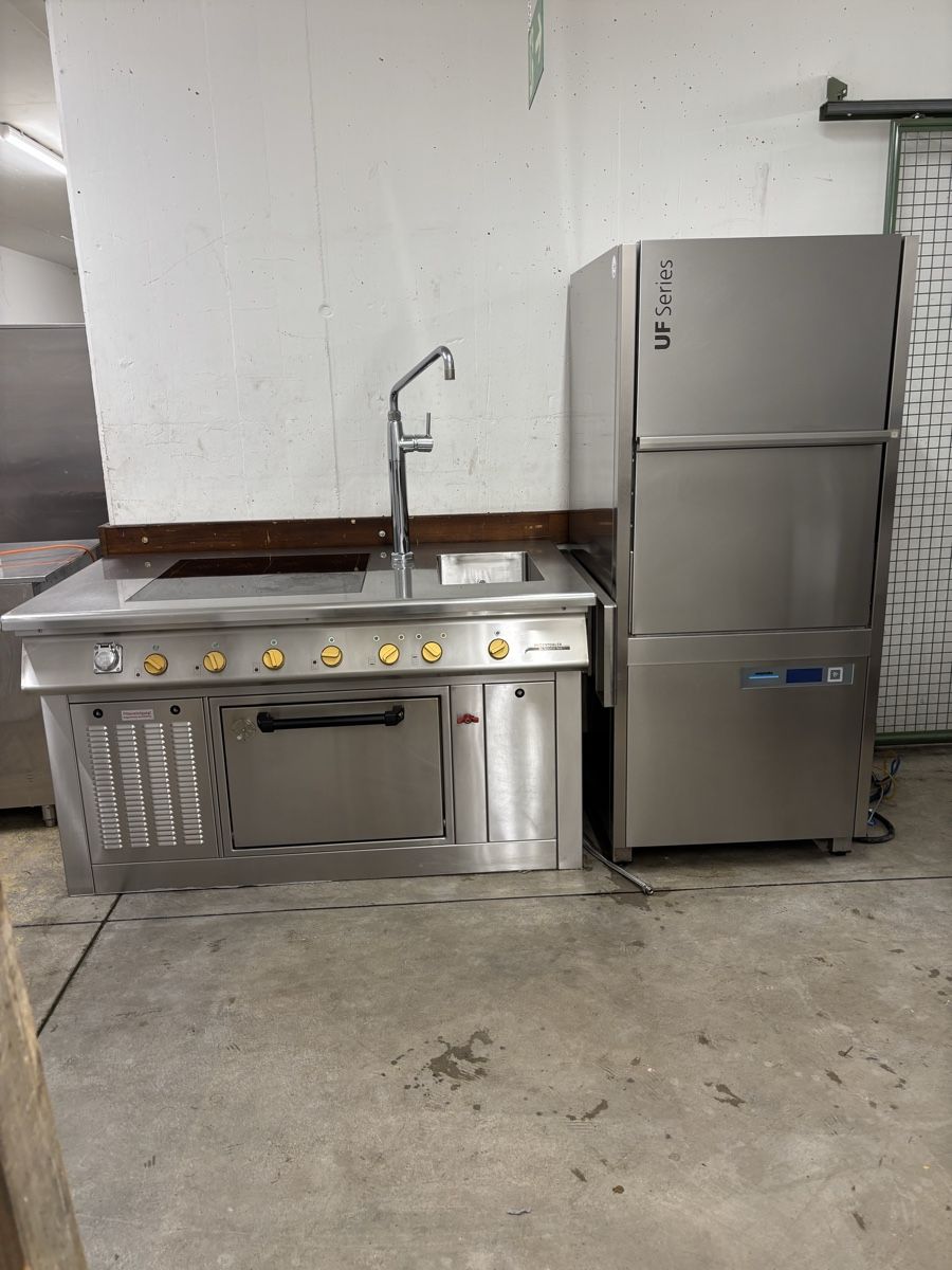 Cucine complete: Herd und Abwaschmaschine – Usato da Dietikon venduto da dia_y8y5