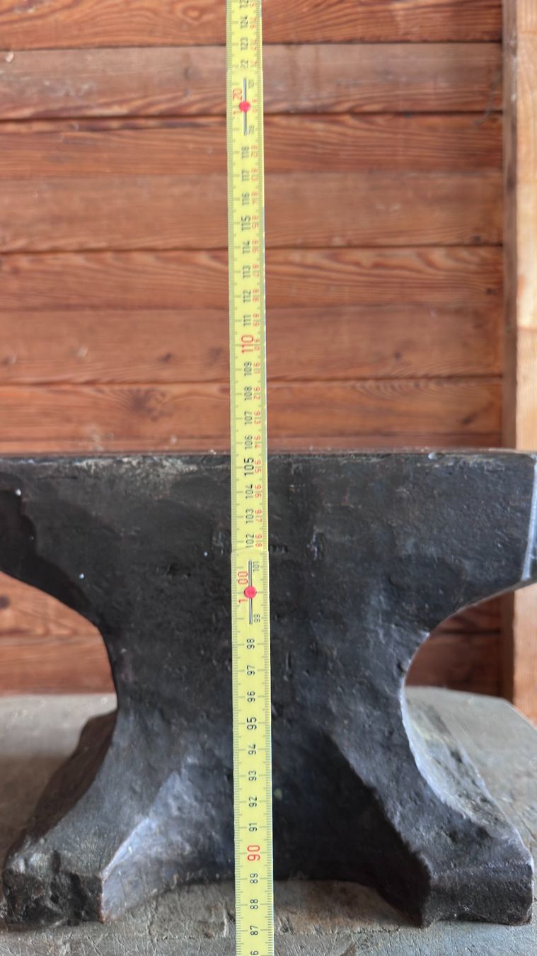 Werkzeuge: Amboss mit Bock von 1913 top Zustand – Gebraucht aus Kirchberg BE von Yuppy 5