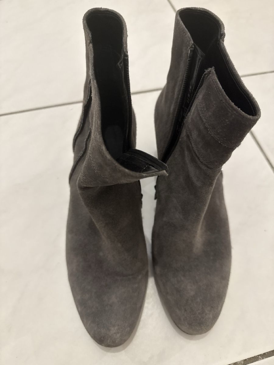 Gabor Scarpe da donna: Graue Stiefeletten Gabor, Gr 39 – Usato da Zell ZH venduto da Guffos 1