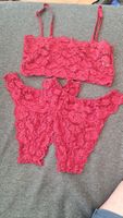Bralette und 2 Slips  Grösse 36/38