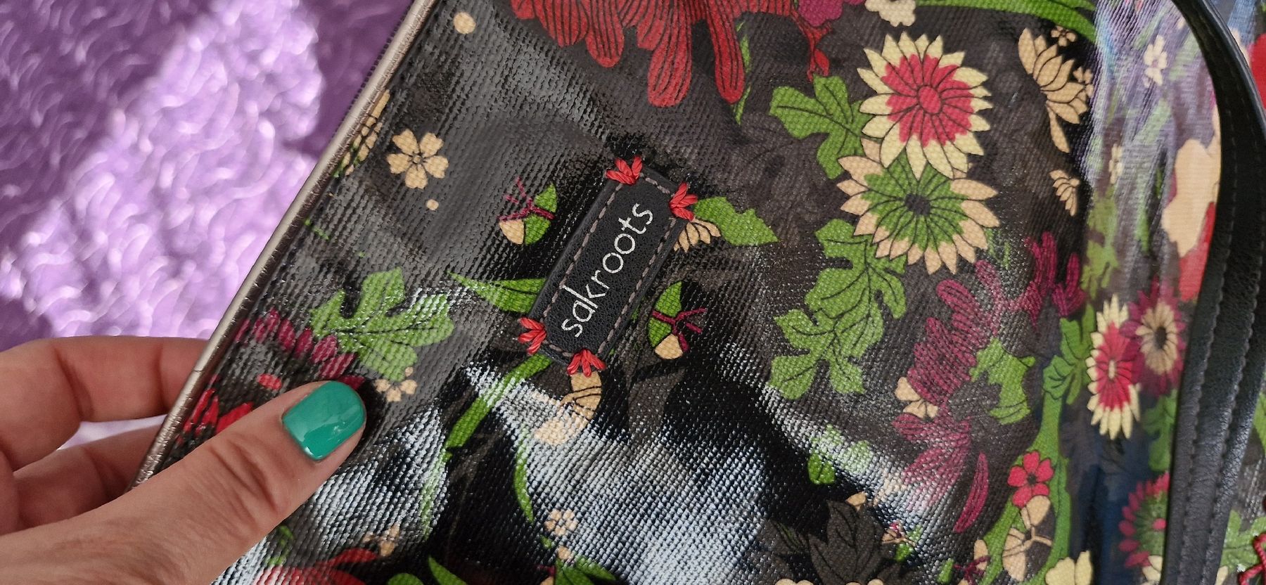 Taschen für Damen: Sakroots bag – Gebraucht aus Bonstetten von Denitza87 1