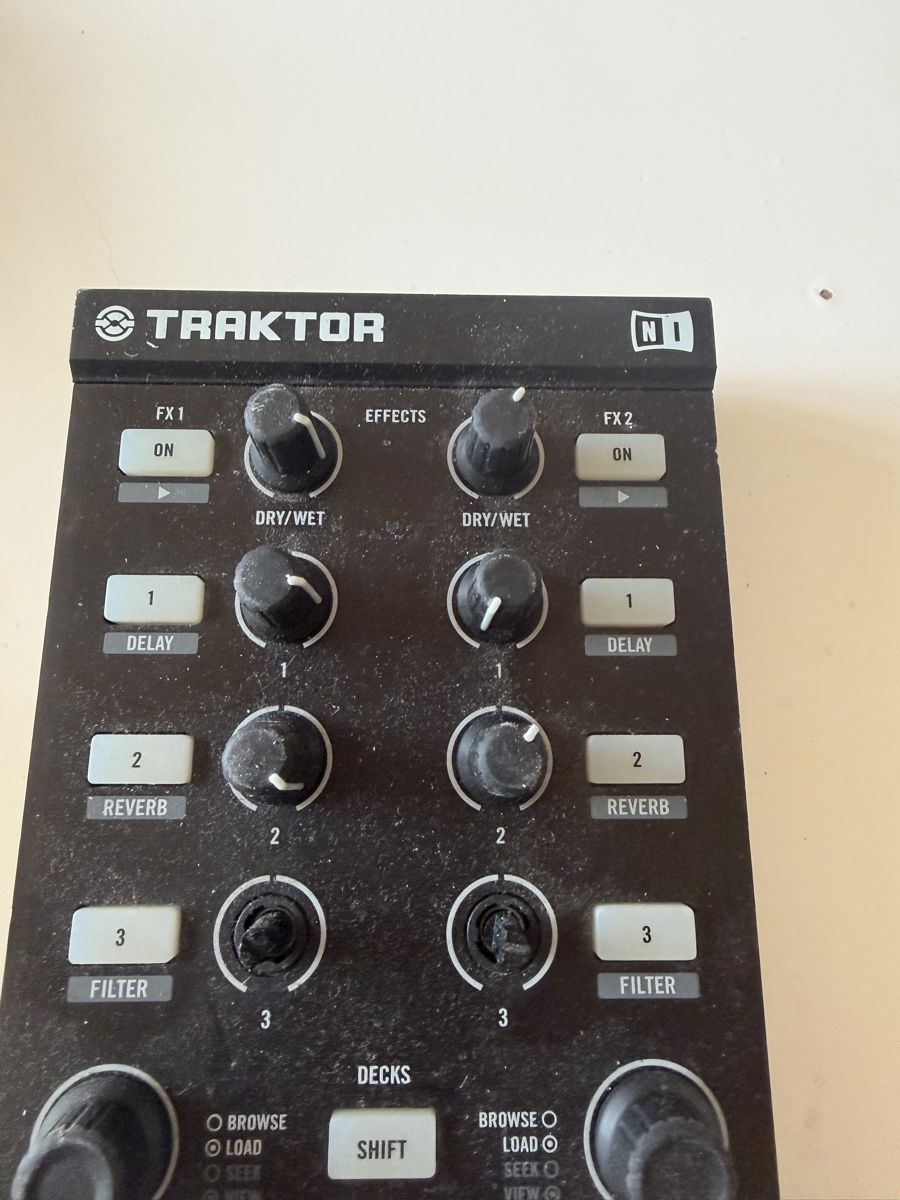 Strumenti musicali: Traktor Kontrol X1 – Usato da Baden venduto da noli.r 1