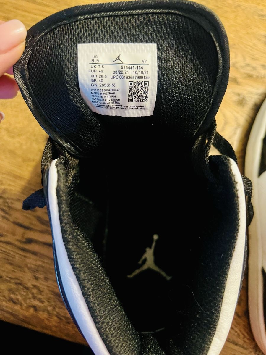 Jordan Herrenschuhe: Air Jordan 1  Retro high balck/white – Neu (gemäss Beschreibung) aus Horgen von Baroseda 3