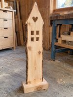 Holzhaus mit Herz und Naturrinde – 100 cm