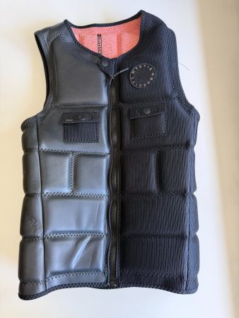 Wake impact vest - Mystic VOLTT size M