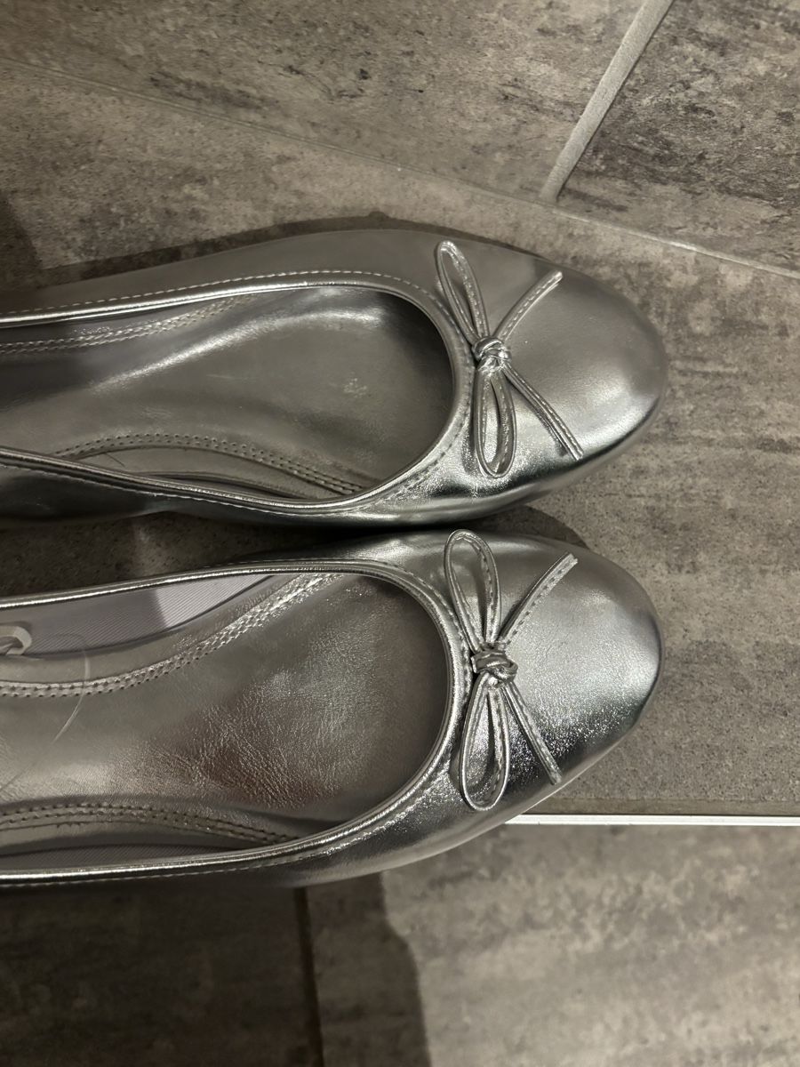 H&M Scarpe da donna: Ballerinas H&M silberfarben – Usato da Hilterfingen venduto da lavendu 3