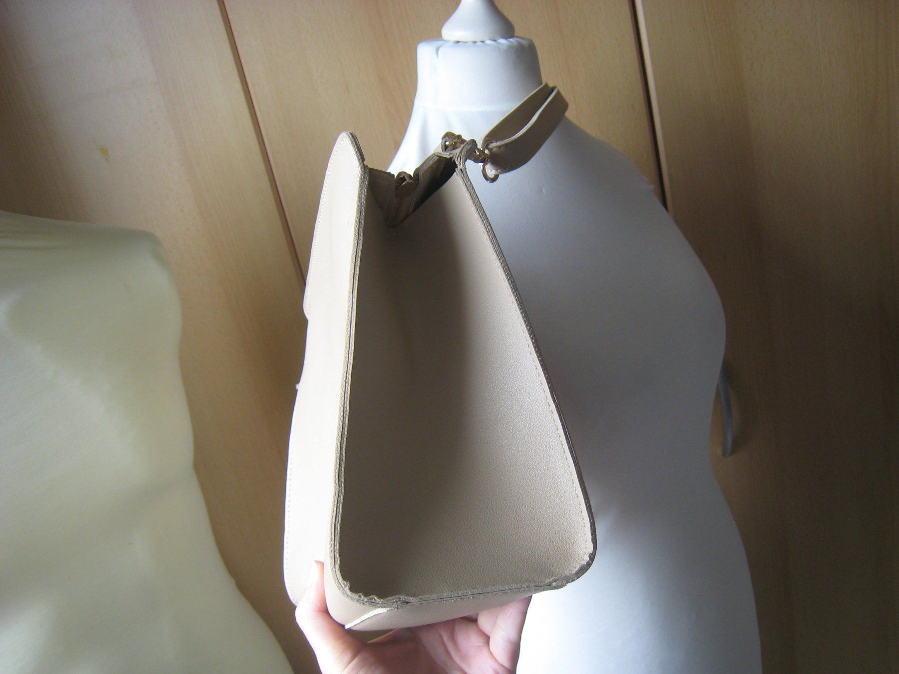 Borse da donna: beige Handtasche         ideale Grösse   NEU – Nuovo (secondo la descrizione) da Dättlikon venduto da Mamakuga 6