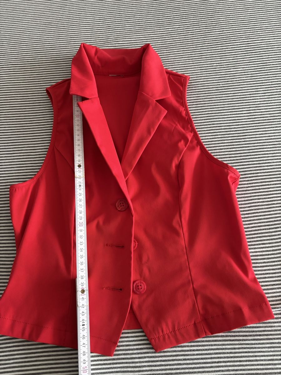 Gilet & Giacche senza maniche: Rote Weste, Grösse S, Neu ! – Nuovo (secondo la descrizione) da Salenstein venduto da Silly...0 5