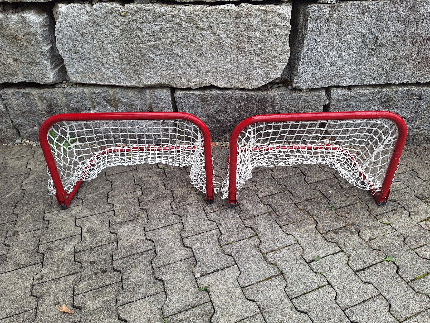 Spiele: 2 Streethockey Minigoal – Gebraucht aus Büron von cumulus1984