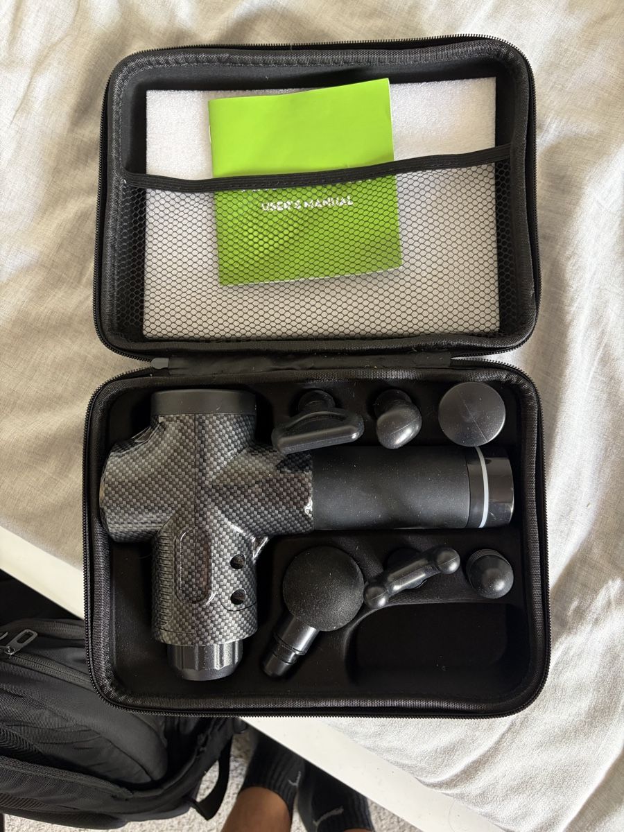 Dispositivi per massaggi: Massage gun – Usato da Wiesendangen venduto da Nick.G