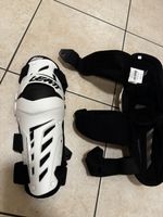 Genouillère motocross Leatt