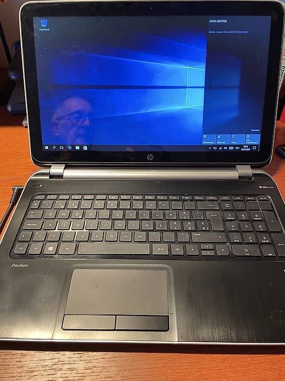 Portables: HP Pavilion Pavillon – D'occasion à Maur par terryf