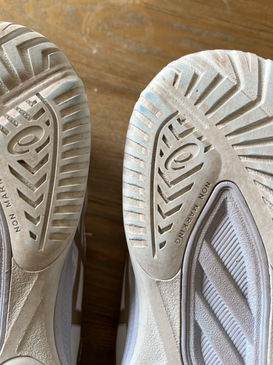 Scarpe da donna: Asics Damenschuhe weiss Grösse 40 – Usato da Riehen venduto da den_9s88 3
