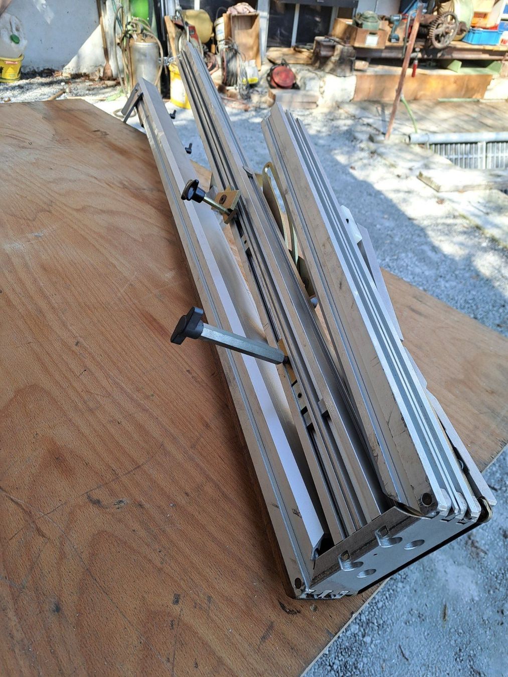 Tous les outils: Trapezanschlag – D'occasion à Zollbrück par Rgartenzwerg 4