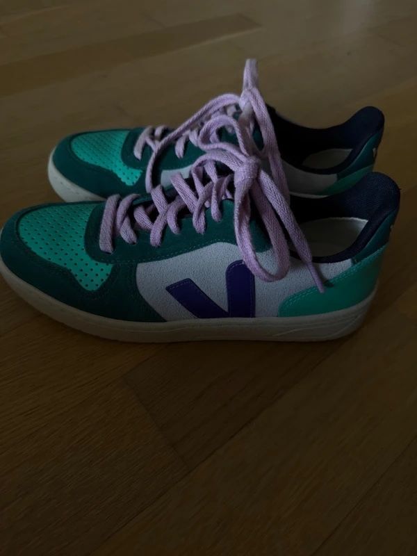 Veja Damenschuhe: Veja Sneaker  – Neu (gemäss Beschreibung) aus Koblenz von MilysBoutique