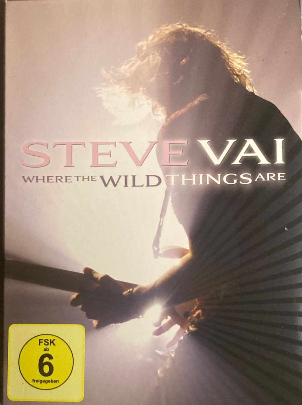 Alle DVDs: STEVE VAI - WHERE THE WILD THINGS ARE – Gebraucht aus Poliez-Pittet von Newtown-Records