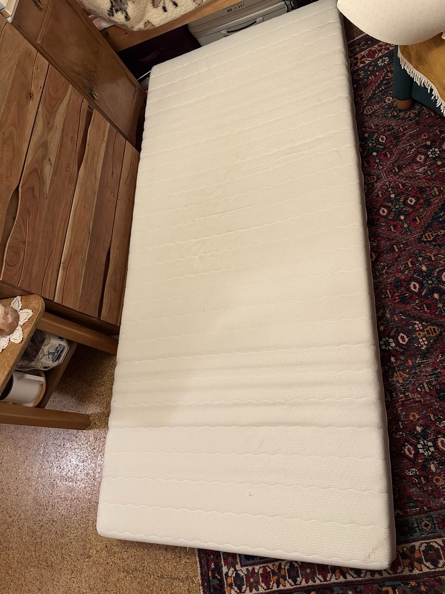 Matelas: Materaze 90x200 – D'occasion à Dornach par ami_w98y 1