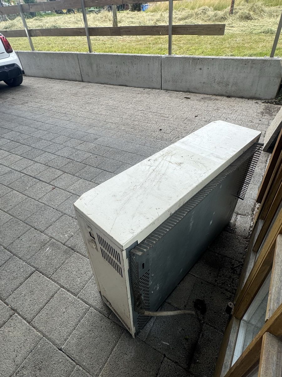 Radiatori: Elektrospeicher Heizung – Usato da Vordemwald venduto da yan_hh6b 1