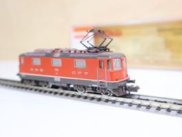Minitrix SBB Re 4/4 E-Lok Rot - Spur N