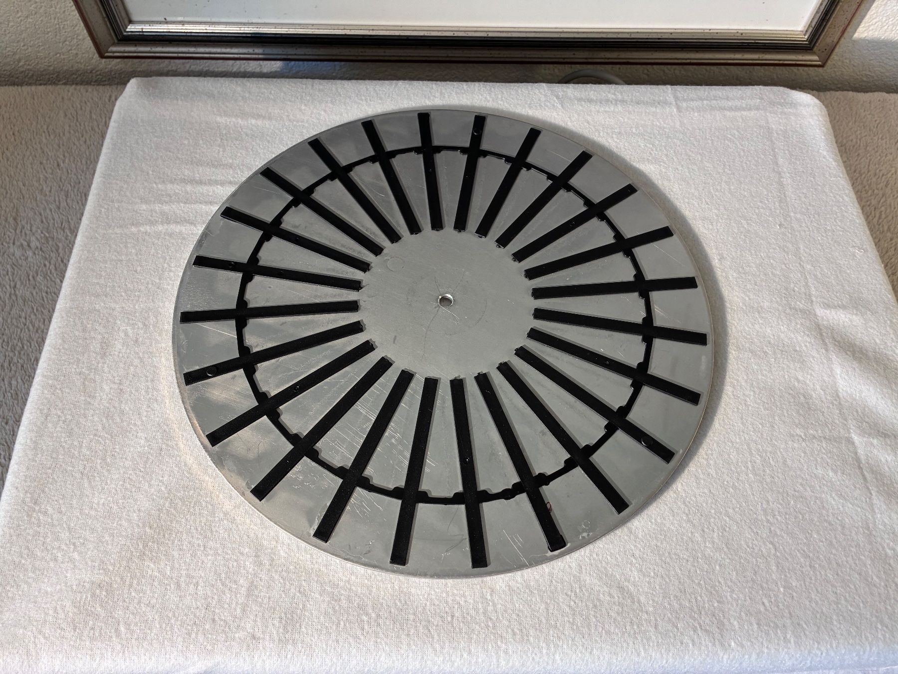 Bang & Olufsen Giradischi: Beogram 8000 plate . – Usato da Zürich venduto da HiFiAtelier 3