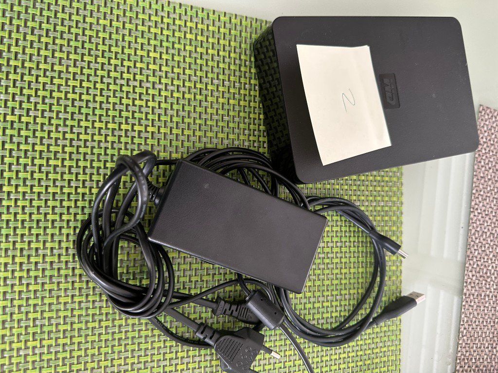 Western Digital Harddisks: Externe Festplatte WD 2TB 2000GB No2 – Gebraucht aus Brunnen von 23068
