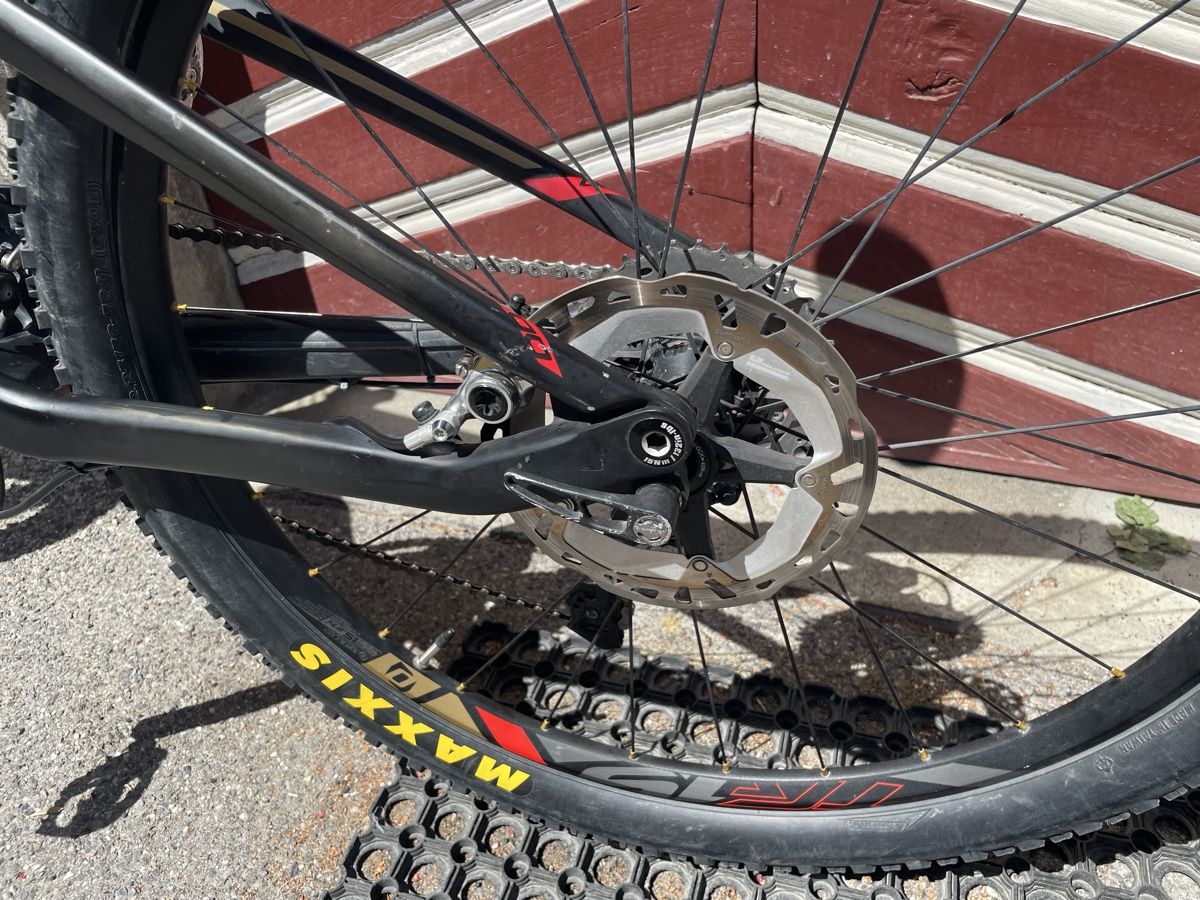 Scott Biciclette: Scott Genius 700 Premium Carbon – Usato da Malans GR venduto da johanna46 1