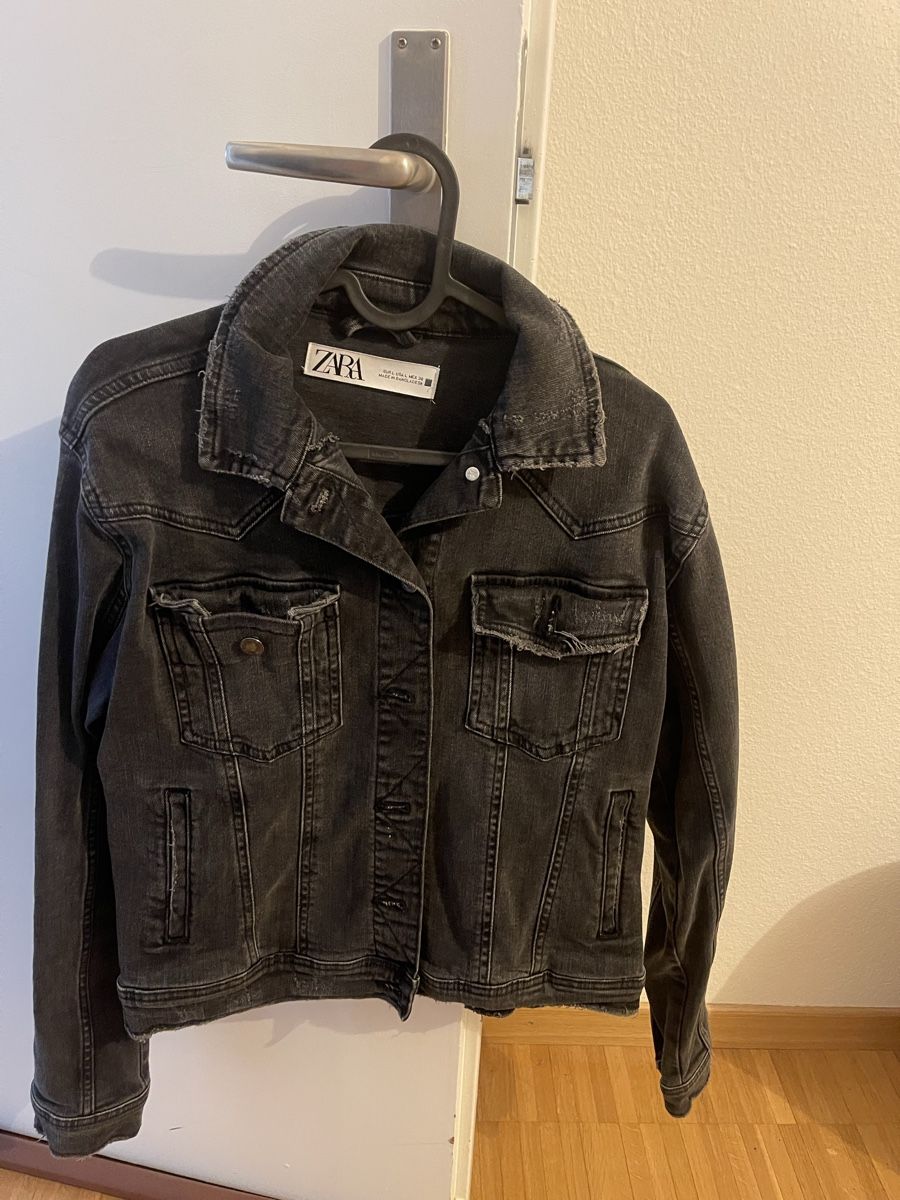Zara Giacche: Zara Jeansjacke schwarz – Usato da Zürich venduto da ser_wdc7