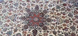Tabriz mit seide