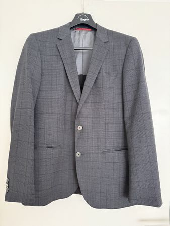 Hugo Boss Men's Blazer, size 48, grey, checkered pattern