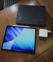 iPad Pro 2022 (12.9") 256GB Bundle - Magic Keyboard & Pencil